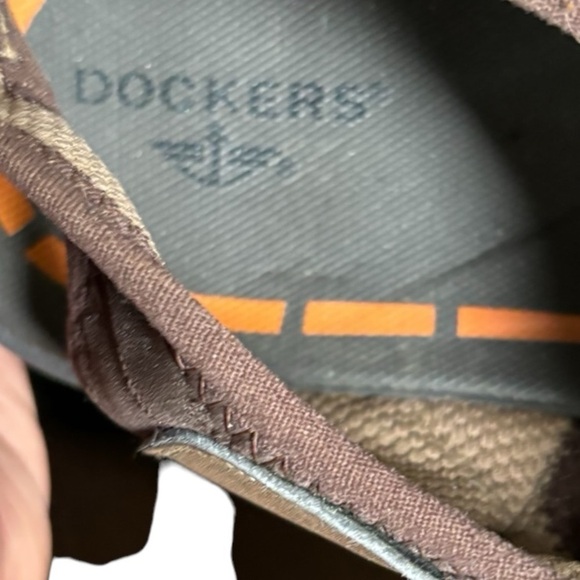 Dockers Brown Closed Toe Sandals Size 12 M Sport Sandals